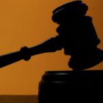 Ugoda czy proces sądowy w sprawie kredytu frankowego — co warto wiedzieć?